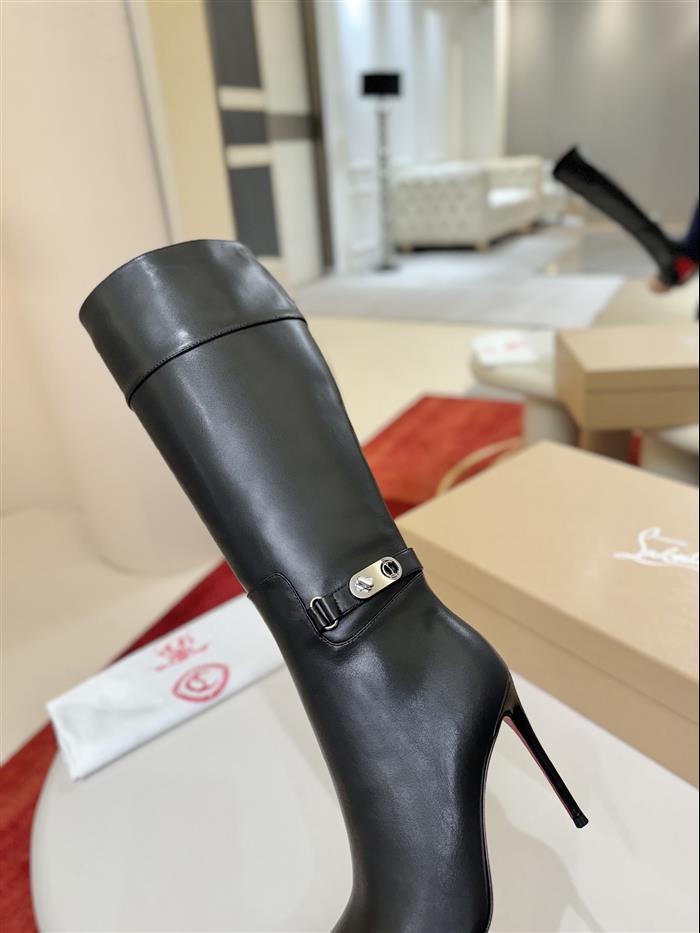 20251128175254404 610